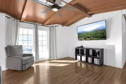 4150 Martinsburg Drive, Columbus, OH 43207 - Photo 13