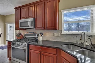 6949 Kellogg Dr, Powell, OH 43065 - Photo 17