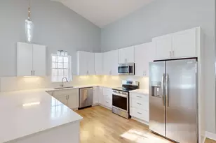 363 Highland Hills Cir, Howard, OH 43028 - Photo 13