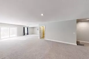 363 Highland Hills Cir, Howard, OH 43028 - Photo 41