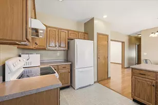 5249 Johnstown Rd, Mount Vernon, OH 43050 - Photo 7