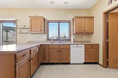 5249 Johnstown Road, Mount Vernon, OH 43050 - Photo 5