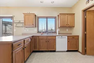 5249 Johnstown Rd, Mount Vernon, OH 43050 - Photo 5