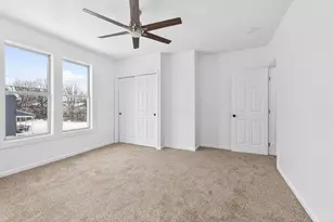 204 S Wheatland Ave, Columbus, OH 43204 - Photo 31