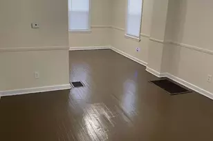 649 N Nelson Rd, Columbus, OH 43219 - Photo 11