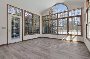 655 W Thrush Ave, Crestline, OH 44827 - Photo 23