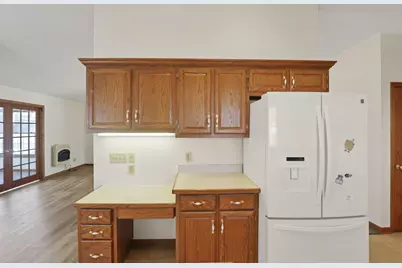 655 W Thrush Avenue, Crestline, OH 44827 - Photo 15