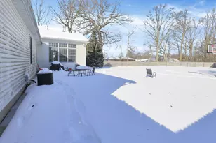 655 W Thrush Ave, Crestline, OH 44827 - Photo 57