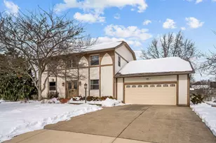 1566 Lorraine Ave, Columbus, OH 43235 - Photo 1