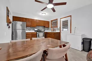 1654 Wilton Dr, Columbus, OH 43227 - Photo 15