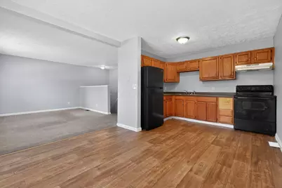 1805 E 26th Avenue, Columbus, OH 43219 - Photo 9