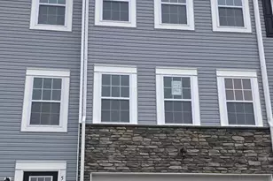 5976 Abernathy Ln, Columbus, OH 43232 - Photo 1