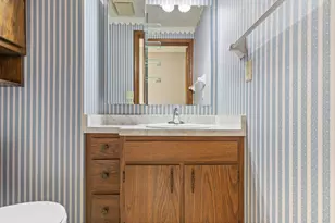 5000 Honeysuckle Blvd, Columbus, OH 43230 - Photo 13