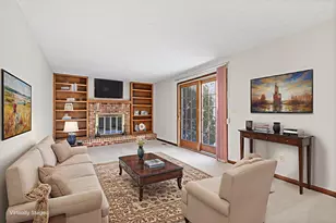 5000 Honeysuckle Blvd, Columbus, OH 43230 - Photo 11