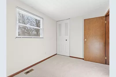 5000 Honeysuckle Boulevard, Columbus, OH 43230 - Photo 23