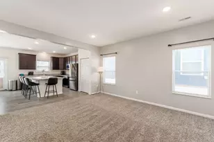 1603 Lewes Castle Dr, Grove City, OH 43123 - Photo 9