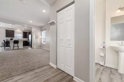 1603 Lewes Castle Drive, Grove City, OH 43123 - Photo 5