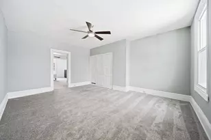 378 E Franklin St, Circleville, OH 43113 - Photo 5