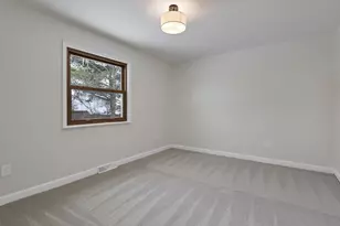 4001 Yukon Ave, Groveport, OH 43125 - Photo 11