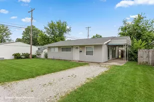 814 Miriam Dr W, Columbus, OH 43204 - Photo 5