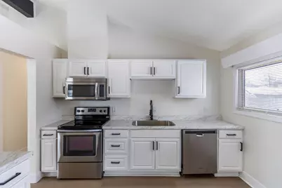 814 Miriam Drive W, Columbus, OH 43204 - Photo 11