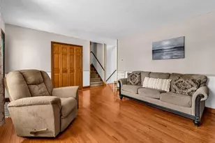 343 Sherwood Dr, Lexington, OH 44904 - Photo 3