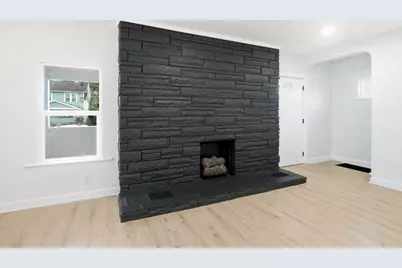 2250 Willamont Avenue, Columbus, OH 43219 - Photo 3