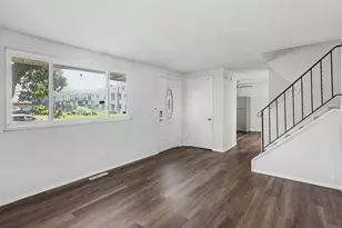 3859 Briggs Rd, Columbus, OH 43228 - Photo 7