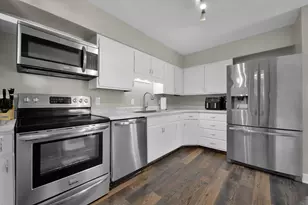 245 E Park Ave, London, OH 43140 - Photo 7