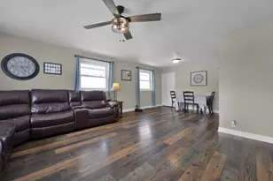 245 E Park Ave, London, OH 43140 - Photo 3