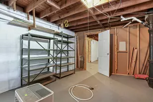 550 Helen St, Columbus, OH 43223 - Photo 33