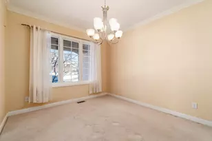 180 Oakwood Ct, Westerville, OH 43081 - Photo 9