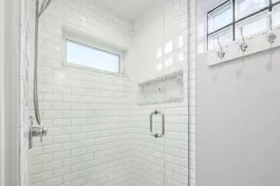 124 Fallis Rd, Columbus, OH 43214 - Photo 33