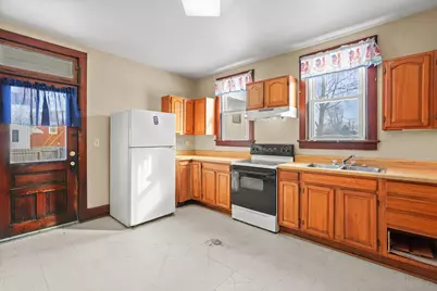 320 S Lane Street, Bucyrus, OH 44820 - Photo 5