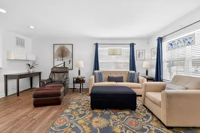 1054 Shady Lake Drive, Columbus, OH 43228 - Photo 5