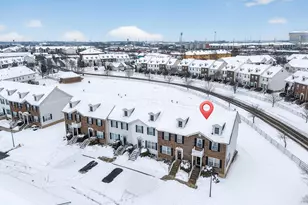 1054 Shady Lake Dr, Columbus, OH 43228 - Photo 47