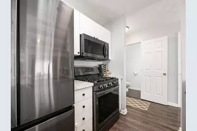 4633 Parrau Drive, Columbus, OH 43228 - Photo 9