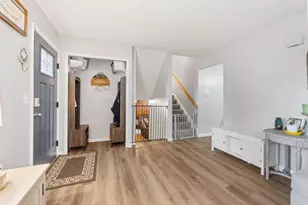 1978 Shallowford Ave, Columbus, OH 43235 - Photo 9