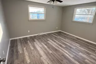 352 S McArthur Way, Greenfield, OH 45123 - Photo 9