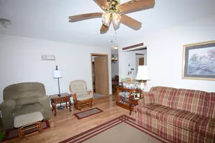 5885 Beechcroft Rd, Columbus, OH 43229 - Photo 7