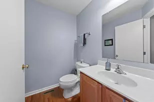 7482 Old River Dr, Blacklick, OH 43004 - Photo 7