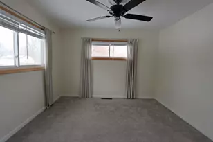 1242 Acton Rd, Columbus, OH 43224 - Photo 21