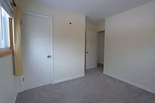 1242 Acton Rd, Columbus, OH 43224 - Photo 15