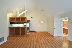 8380 Orchard Knoll Ln, Columbus, OH 43235 - Photo 9