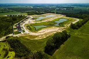 6737 Brookview Pl, Hilliard, OH 43026 - Photo 3