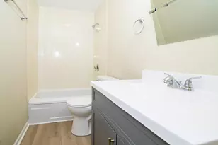 557 Simbury St, Columbus, OH 43228 - Photo 21