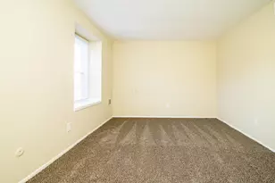 557 Simbury St, Columbus, OH 43228 - Photo 23