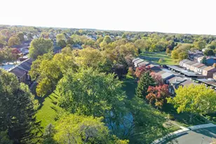 557 Simbury St, Columbus, OH 43228 - Photo 43