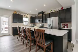 323 Via Condotti, Delaware, OH 43015 - Photo 3