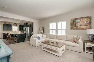 323 Via Condotti, Delaware, OH 43015 - Photo 9